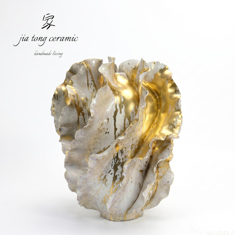 Statement ceramic piece