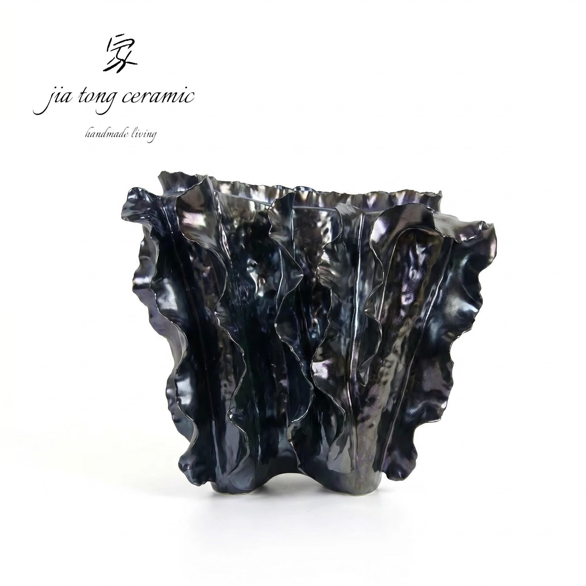 Black Ruffled Ceramic Bowl & Tray