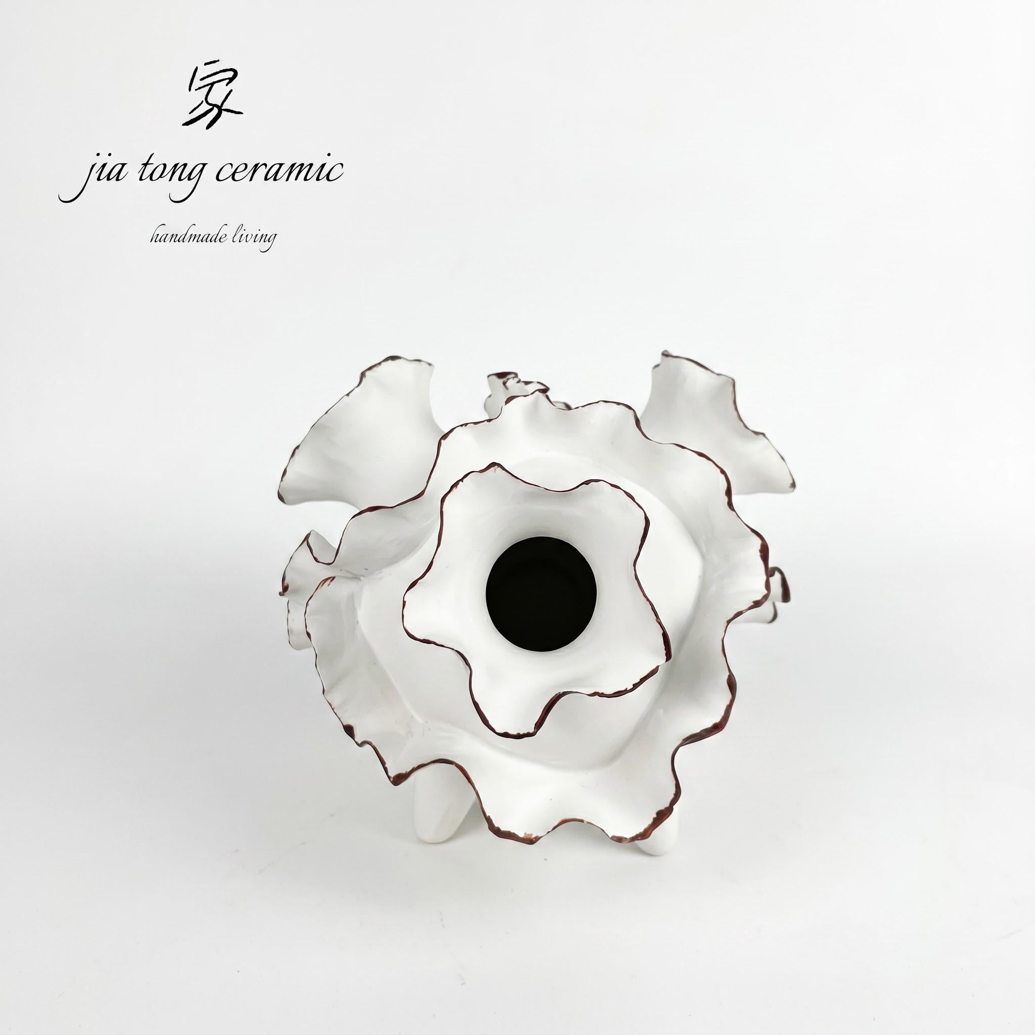 White Round Belly Floral Rim Ceramic Vase