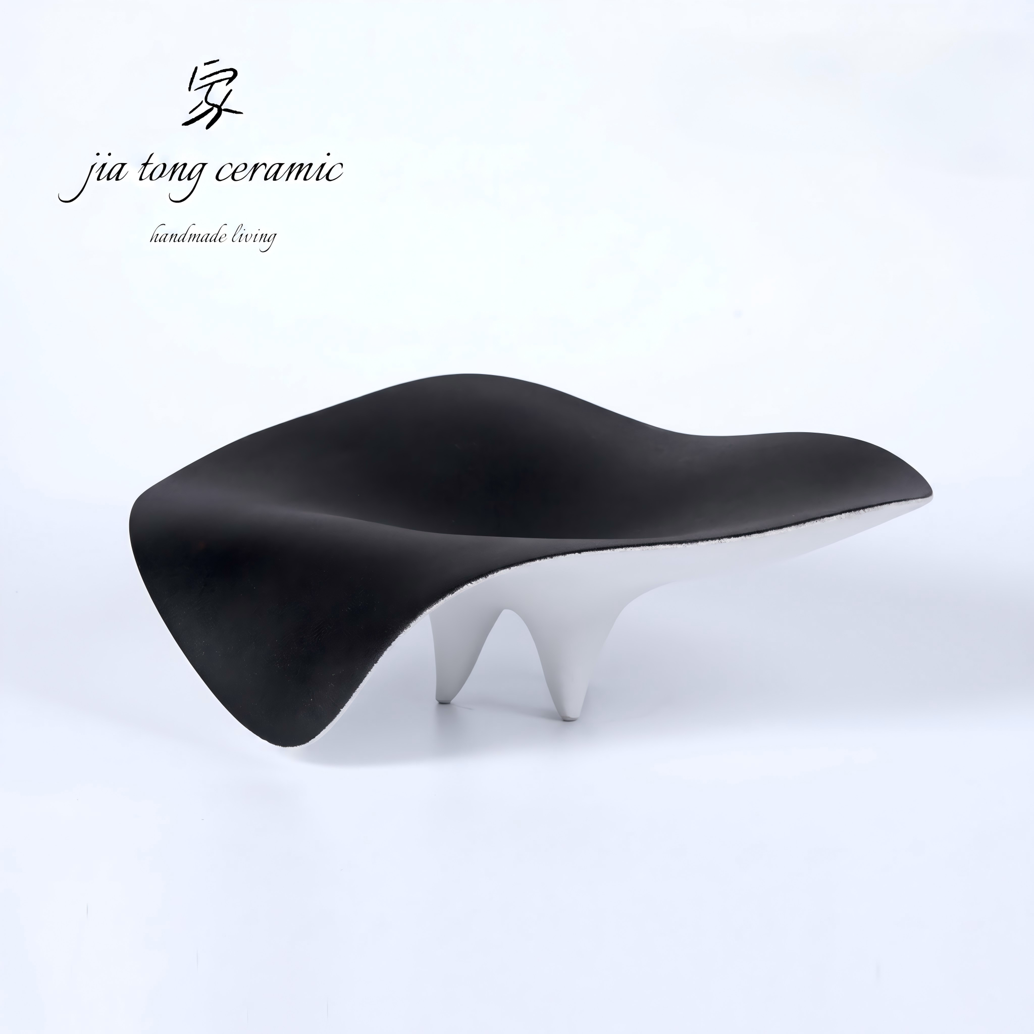 Black Wavy Ceramic Bowl & Tray