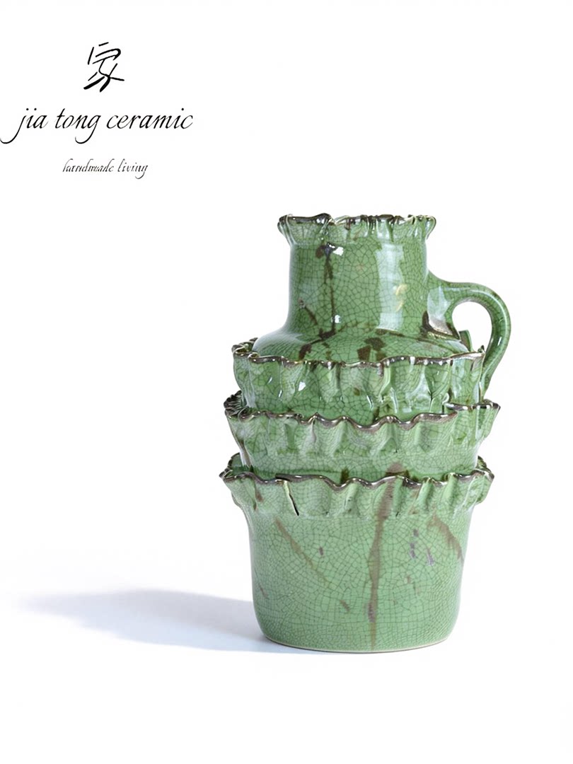 Jiatong handmade ceramic vase green ruffle shaped home decoration ornament