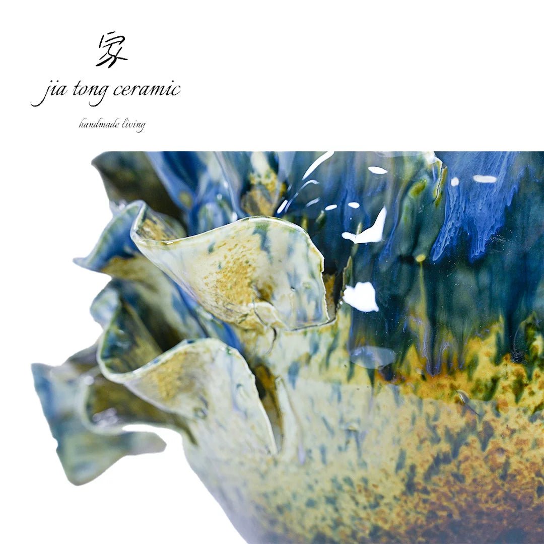 Jiatong neoclassical ceramic vase is handmade home decoration ornament design and pleated shape