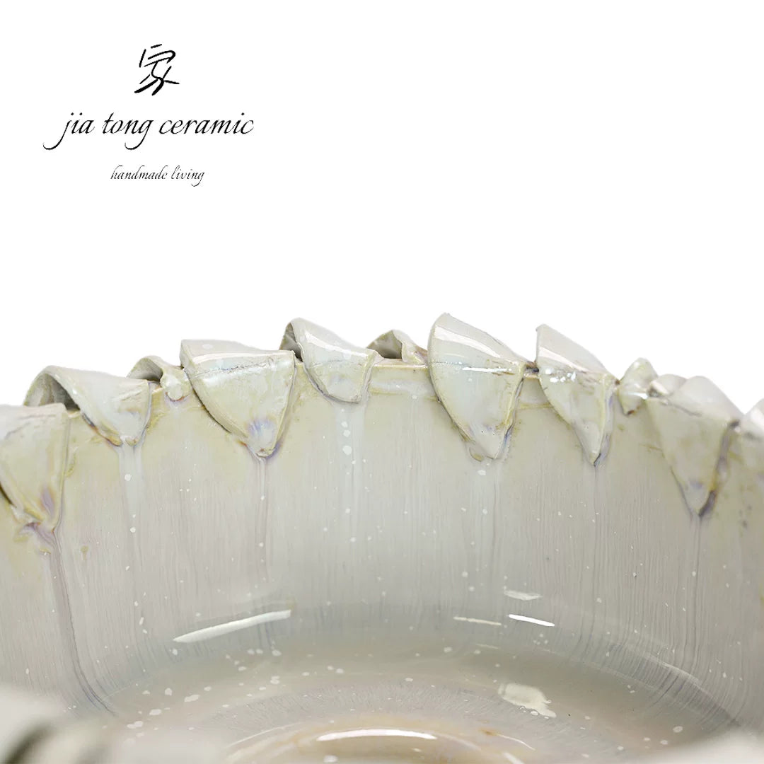 Home ceramic wavy fruit plate white creative home decoration fruit basket handmade style
