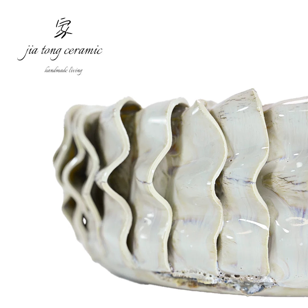 Home ceramic wavy fruit plate white creative home decoration fruit basket handmade style