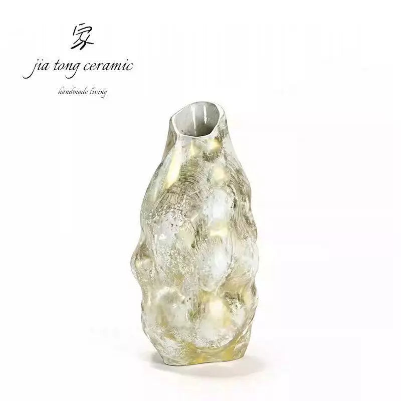 Light luxury ceramic vase creative ornaments Nordic minimalist style home décor pure handmade artwork white vase